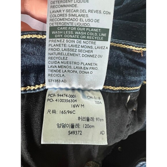 Signature Levi Strauss Gold Totally Shaping Bootcut Womens jeans sz 33 Midrise - Picture 3 of 12